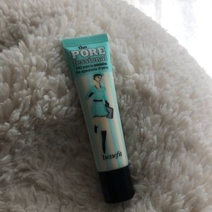 Brand new sealed Benefit Porefessional Primer